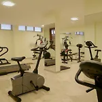 Club Karakas 2*
