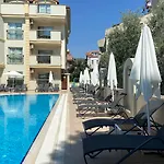 Club Karakas