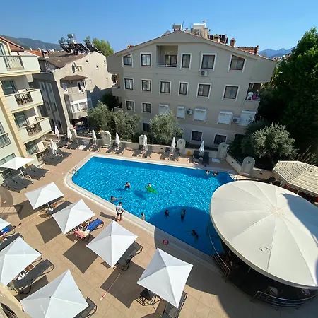 Club Karakas