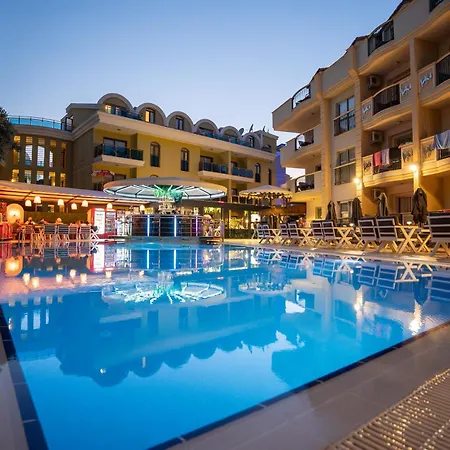 Hotel Club Karakas 3*