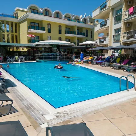 Club Karakas Hotel 2*