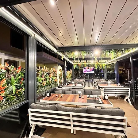 Hotel Club Karakas