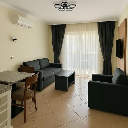 Hotel Club Karakas 4*