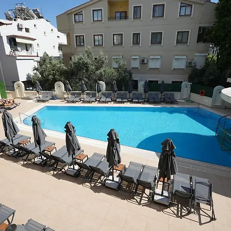 Club Karakas