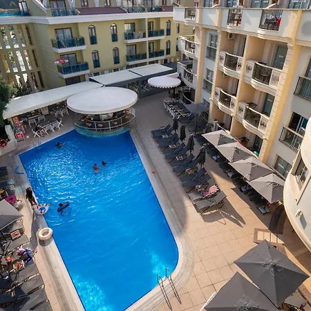Otel Club Karakas